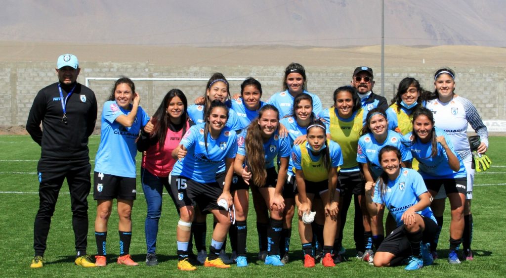 Jugadoras de Deportes Iquique Femenino.