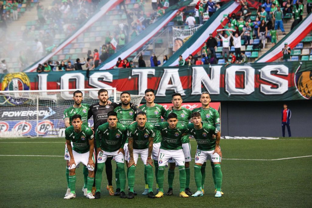 Formación de Audax Italiano en el torneo.