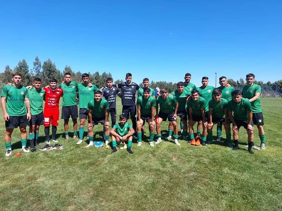 Jugadores de Chimbarongo FC.