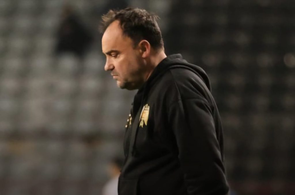 José Luis Sierra, tras la derrota 2-1 de Unión Española ante Huachipato. (Foto: cooperativa.cl).